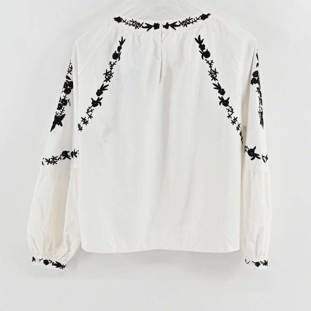 Haute Rogue Embroidered Blouse Womens Size S White Black Floral Cotton Cottage - Picture 2 of 10